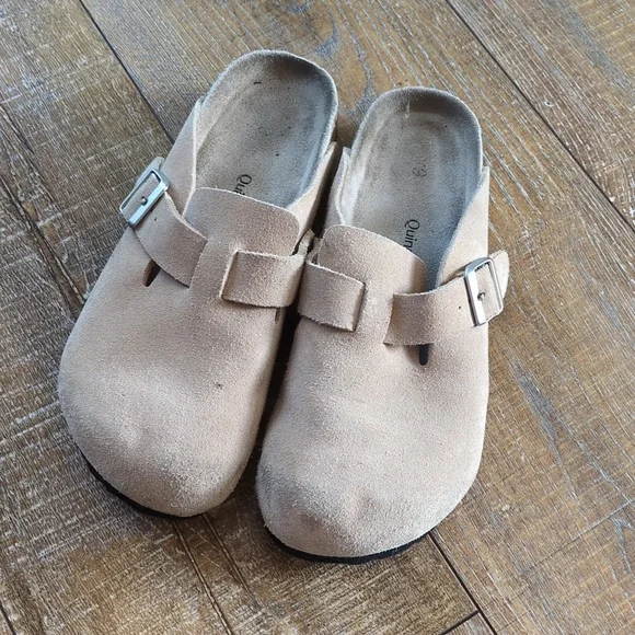 Quince Water Repellent Suede Clog Mule - Picture 4 of 5